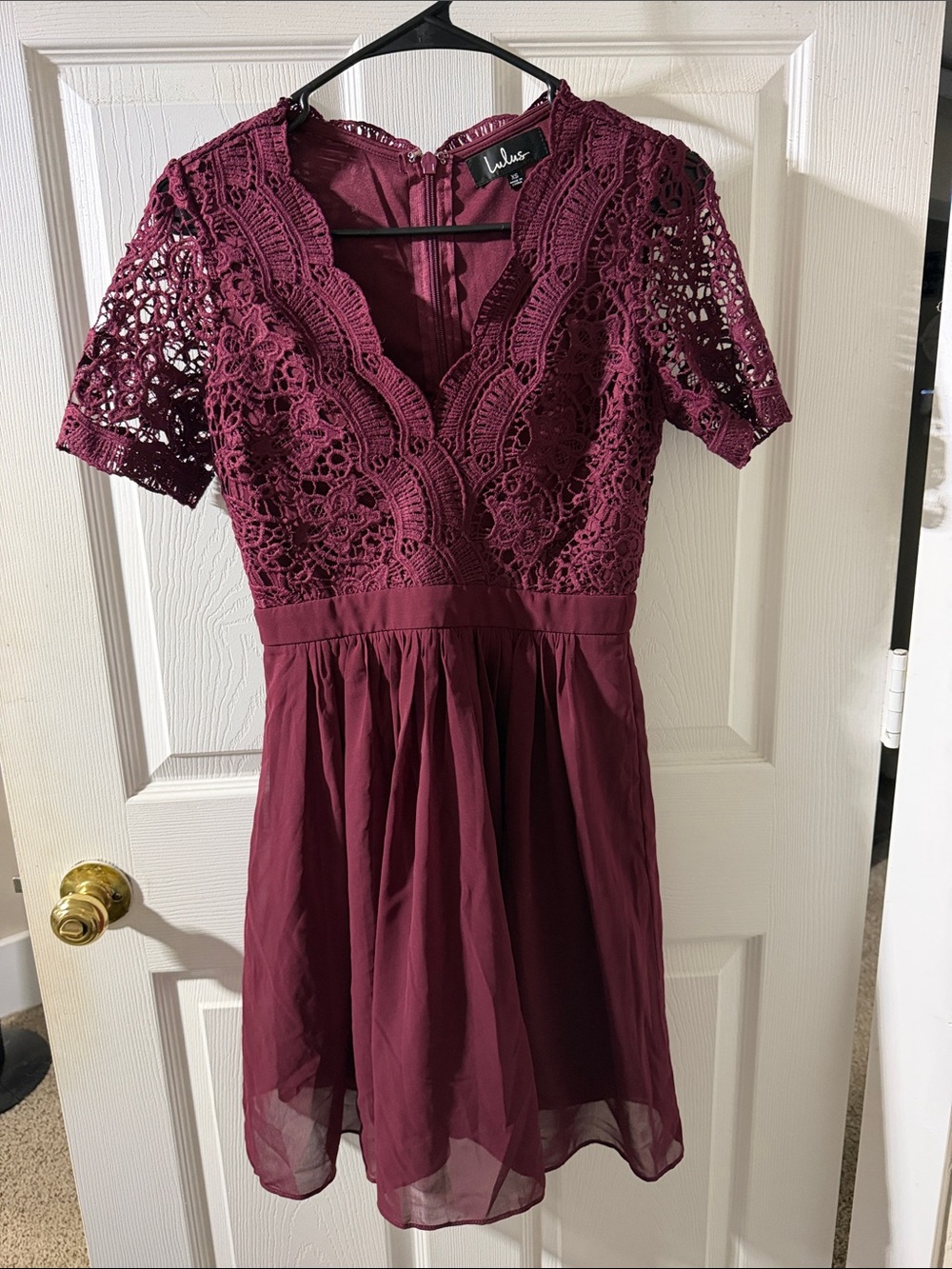 Lulu's Wine Lace V-Neck Short Dress